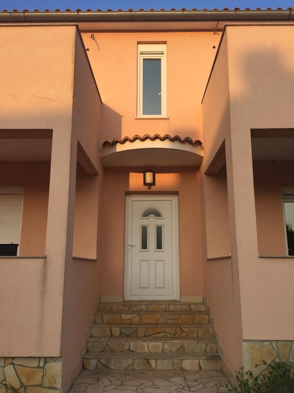 Sunny Rock Volme Apartments Banjole Exterior photo